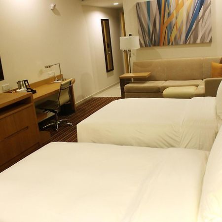 Hyatt Place Shenzhen Airport Kamer foto