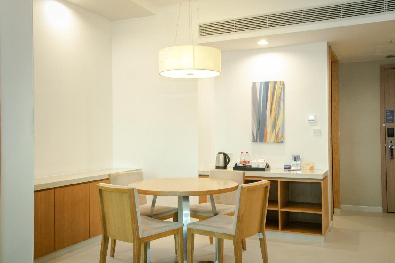 Hyatt Place Shenzhen Airport Buitenkant foto