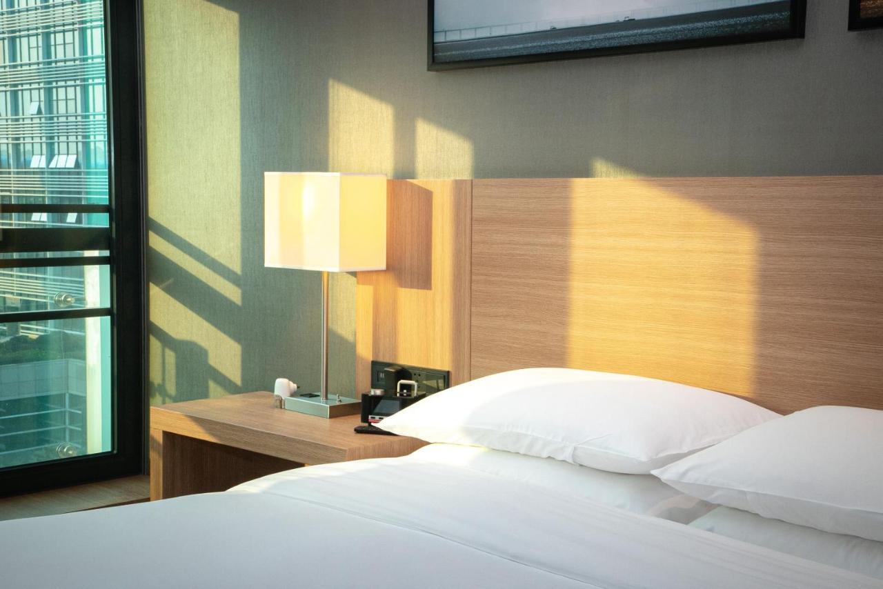 Hyatt Place Shenzhen Airport Buitenkant foto